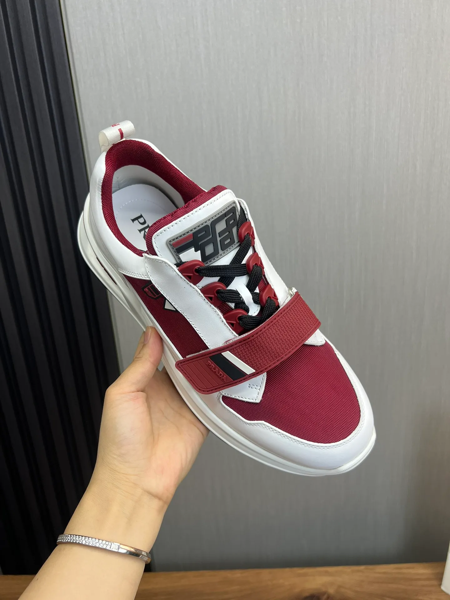 Men's shoes 💰620💰 [PRADA] Men's shoes are popular in the counter, official website is synchronized, high-quality shipments ✔️Original cowhide stitching mesh + cowhide lining, 1🆚1 replica, original original bottom, 38-45 (45 customized, non-refundable)